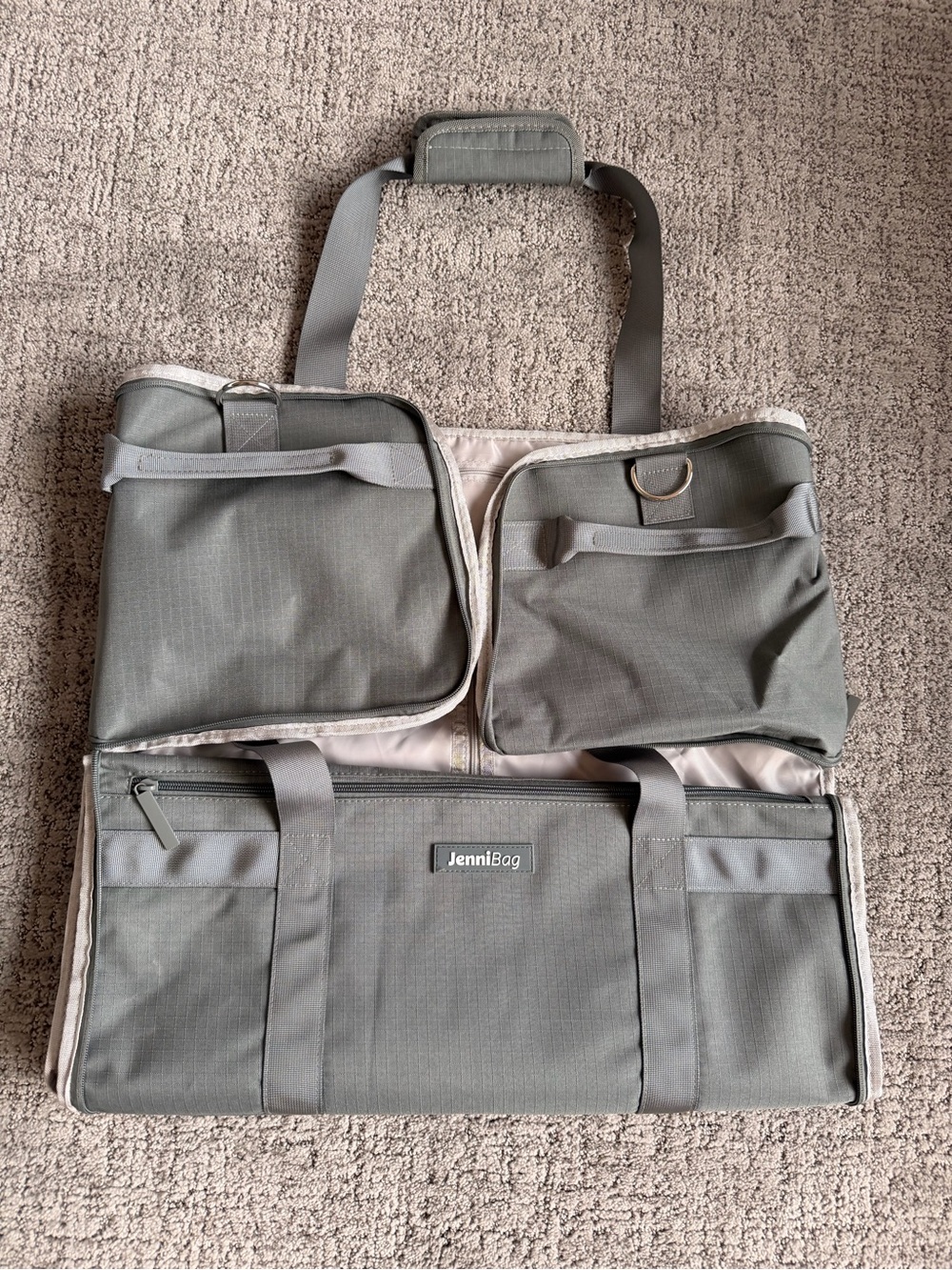 Two Jenni Duffle Bags! - Picture 8 of 11